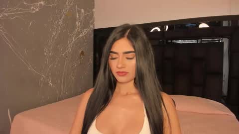 Snapshot of bellaastorm chatting on November 7, 2025, 9:48 pm bellaastorm online show from November 7, 2025, 9:48 pm