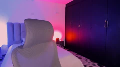 Snapshot of bellaastorm chatting on November 14, 2025, 9:46 pm bellaastorm online show from November 14, 2025, 9:46 pm