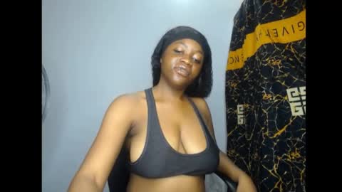 bella online show from June 7, 2026, 6:33 pm