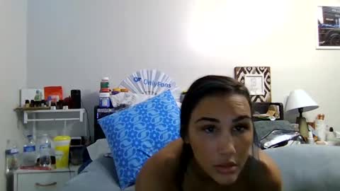 Snapshot of bellaboo999 chatting on September 18, 2025, 4:53 pm bellaboo999 online show from September 18, 2025, 4:53 pm