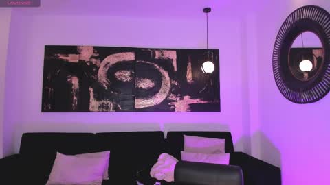 Snapshot of bellacarteer_ chatting on March 4, 2025, 6:39 pm Bella C online show from March 4, 2025, 6:39 pm