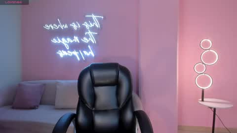 Snapshot of bellacarteer_ chatting on June 6, 2026, 7:07 pm Bella C online show from June 6, 2026, 7:07 pm