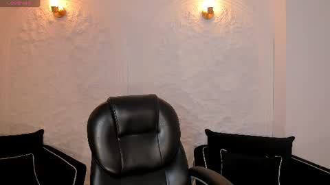 Snapshot of bellacarteer_ chatting on June 12, 2026, 8:08 pm Bella C online show from June 12, 2026, 8:08 pm