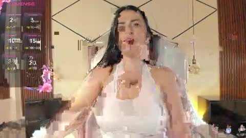 Snapshot of bellaclaiir chatting on May 11, 2026, 4:15 pm Bella Clair online show from May 11, 2026, 4:15 pm