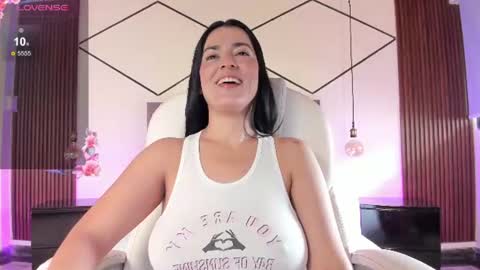 Bella Clair online show from July 13, 2026, 2:53 pm