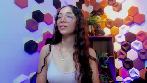 Belle Claire  online show from March 16, 2026, 7:18 pm