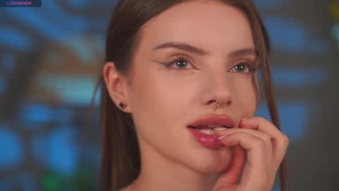 Snapshot of bellacle chatting on November 19, 2025, 7:52 am Bella I took a vacation and Ill be back on December 18th So dont lose me To keep in touch I have a TG - you can find below online show from November 19, 2025, 7:52 am