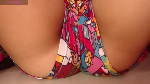 Snapshot of bellacontessa21 chatting on February 22, 2025, 9:59 pm marcell online show from February 22, 2025, 9:59 pm