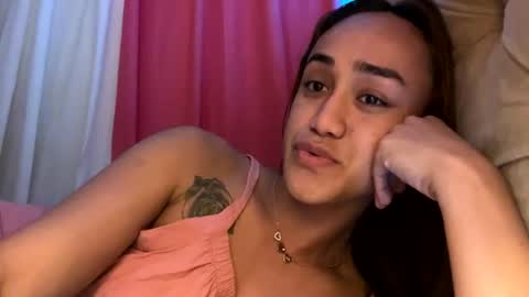 IM BELLA online show from July 16, 2026, 2:17 am