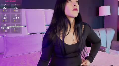 Snapshot of bellafernandez chatting on June 16, 2026, 12:19 pm Bella online show from June 16, 2026, 12:19 pm