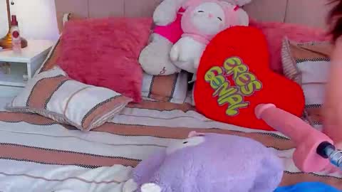 Snapshot of bellafontana chatting on October 30, 2025, 4:19 pm BellaFontana online show from October 30, 2025, 4:19 pm