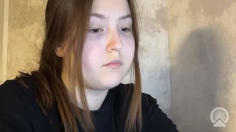 Snapshot of bellahadid8 chatting on November 28, 2025, 6:54 pm Charming Hamster online show from November 28, 2025, 6:54 pm