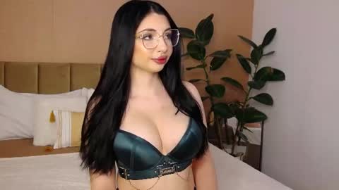 Diana online show from June 22, 2026, 6:54 am