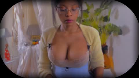 Snapshot of bellahproudly chatting on October 16, 2025, 4:13 am Bellah online show from October 16, 2025, 4:13 am