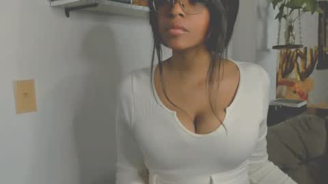 Snapshot of bellahproudly chatting on June 6, 2026, 3:00 am Bellah online show from June 6, 2026, 3:00 am
