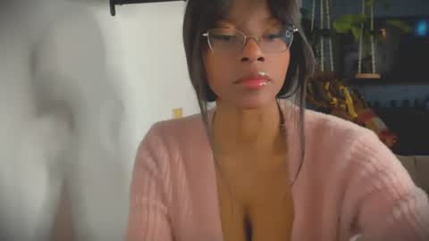 Snapshot of bellahproudly chatting on June 18, 2026, 4:57 am Bellah online show from June 18, 2026, 4:57 am
