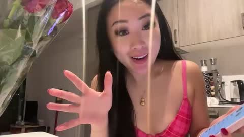 Snapshot of bellajuniormint chatting on December 17, 2025, 3:12 am bellajuniormint online show from December 17, 2025, 3:12 am