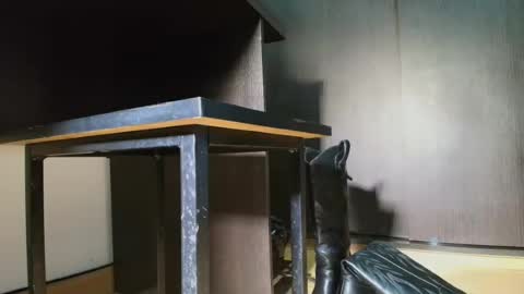 Snapshot of bellangel_ chatting on June 12, 2026, 10:52 pm Camille online show from June 12, 2026, 10:52 pm