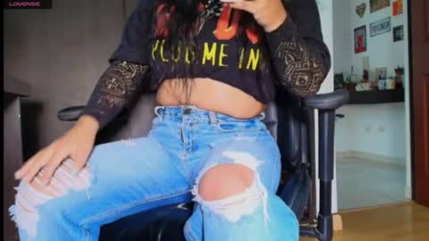 Snapshot of bellangel_ chatting on June 26, 2026, 9:52 pm Camille online show from June 26, 2026, 9:52 pm