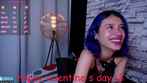 Snapshot of bellaodisea chatting on February 15, 2025, 12:59 am online show from February 15, 2025, 12:59 am