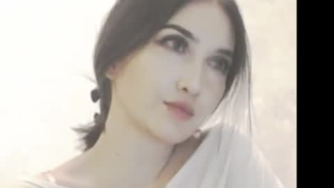 sophie online show from July 22, 2026, 3:37 pm