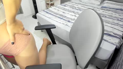 Bella  Angelycal online show from January 20, 2025, 12:49 pm