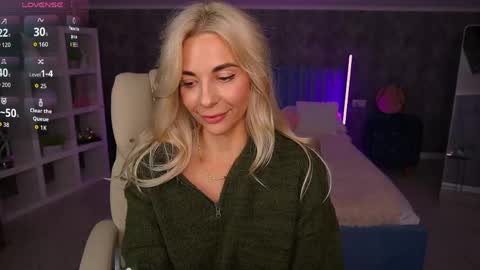 Snapshot of bellarayyy chatting on April 26, 2026, 8:06 pm Bella online show from April 26, 2026, 8:06 pm