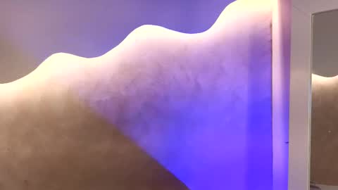 bellarooux online show from February 3, 2026, 12:10 pm