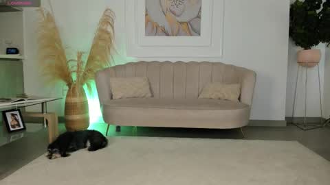 Snapshot of bellarossii chatting on November 8, 2025, 1:06 am CALL ME BELLA online show from November 8, 2025, 1:06 am