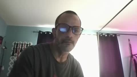Bellaskeykeeper online show from May 7, 2026, 7:30 pm