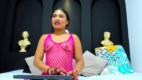 Snapshot of bellasky1 chatting on March 7, 2026, 12:02 pm Bella Sky online show from March 7, 2026, 12:02 pm