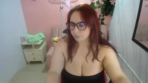Snapshot of bellatrix_ch chatting on May 16, 2026, 4:17 pm Bella online show from May 16, 2026, 4:17 pm