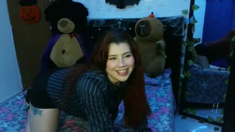 Snapshot of bellatrix_colen chatting on October 4, 2025, 10:52 pm Aleja online show from October 4, 2025, 10:52 pm