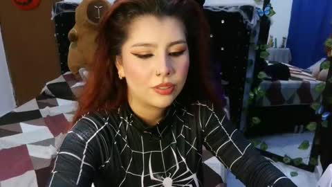 Snapshot of bellatrix_colen chatting on November 1, 2025, 1:29 am Aleja online show from November 1, 2025, 1:29 am
