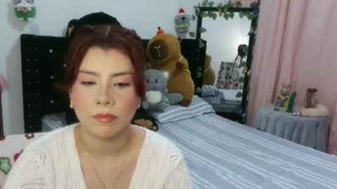 Snapshot of bellatrix_colen chatting on November 16, 2025, 10:59 pm Aleja online show from November 16, 2025, 10:59 pm