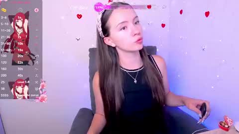 Snapshot of bellavelure66 chatting on July 9, 2026, 1:53 am bella online show from July 9, 2026, 1:53 am