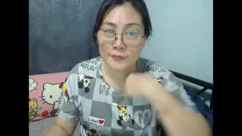 Snapshot of bellbabe chatting on June 12, 2026, 8:13 am Bella online show from June 12, 2026, 8:13 am
