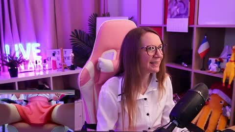 Alice online show from May 5, 2026, 6:32 am