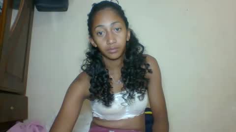 belle_annah online show from May 17, 2026, 1:36 am