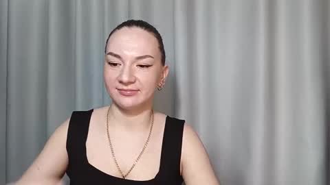 Snapshot of belle_fiesta chatting on March 6, 2026, 9:00 pm belle_fiesta online show from March 6, 2026, 9:00 pm