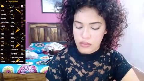 Snapshot of belle_katty000 chatting on October 31, 2025, 7:04 pm SOFIA online show from October 31, 2025, 7:04 pm