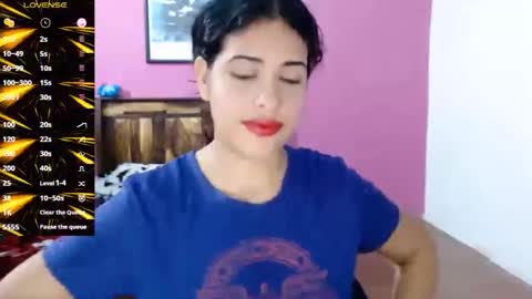 Snapshot of belle_katty000 chatting on November 14, 2025, 11:46 pm SOFIA online show from November 14, 2025, 11:46 pm