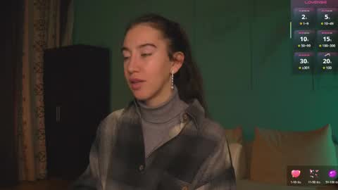 Bella online show from April 24, 2026, 4:53 pm