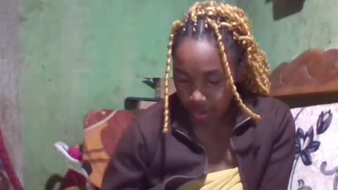 Snapshot of bellemiahxx chatting on July 16, 2026, 5:13 am bellemiahXx online show from July 16, 2026, 5:13 am