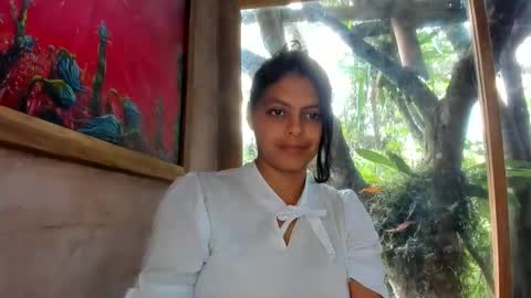 Snapshot of bellezacosmica chatting on August 5, 2026, 9:39 pm bellezacosmica online show from August 5, 2026, 9:39 pm