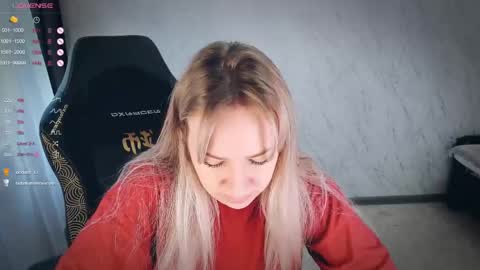 Snapshot of bellezza_ chatting on May 13, 2026, 4:59 pm Your Annabelle Wolf online show from May 13, 2026, 4:59 pm