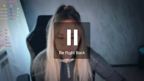 Snapshot of bellezza_ chatting on May 16, 2026, 1:21 pm Your Annabelle Wolf online show from May 16, 2026, 1:21 pm
