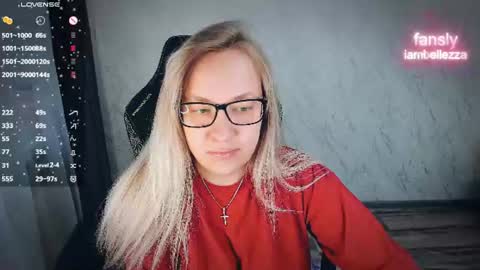 Snapshot of bellezza_ chatting on June 23, 2026, 6:50 pm Your Annabelle Wolf online show from June 23, 2026, 6:50 pm