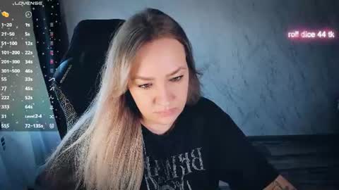 Snapshot of bellezza_ chatting on July 12, 2026, 6:59 am Your Annabelle Wolf online show from July 12, 2026, 6:59 am
