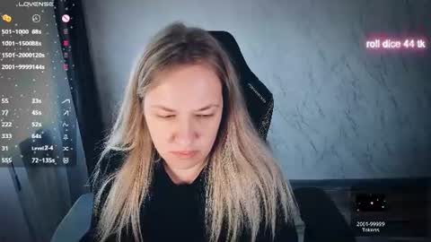 Snapshot of bellezza_ chatting on July 16, 2026, 7:36 am Your Annabelle Wolf online show from July 16, 2026, 7:36 am